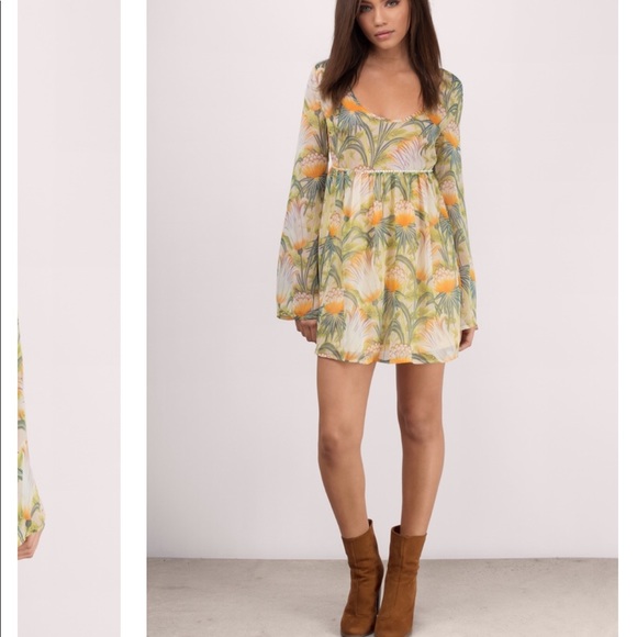 Tobi Dresses & Skirts - 🌺 NWT Tobi Cream Floral Print Day Dress